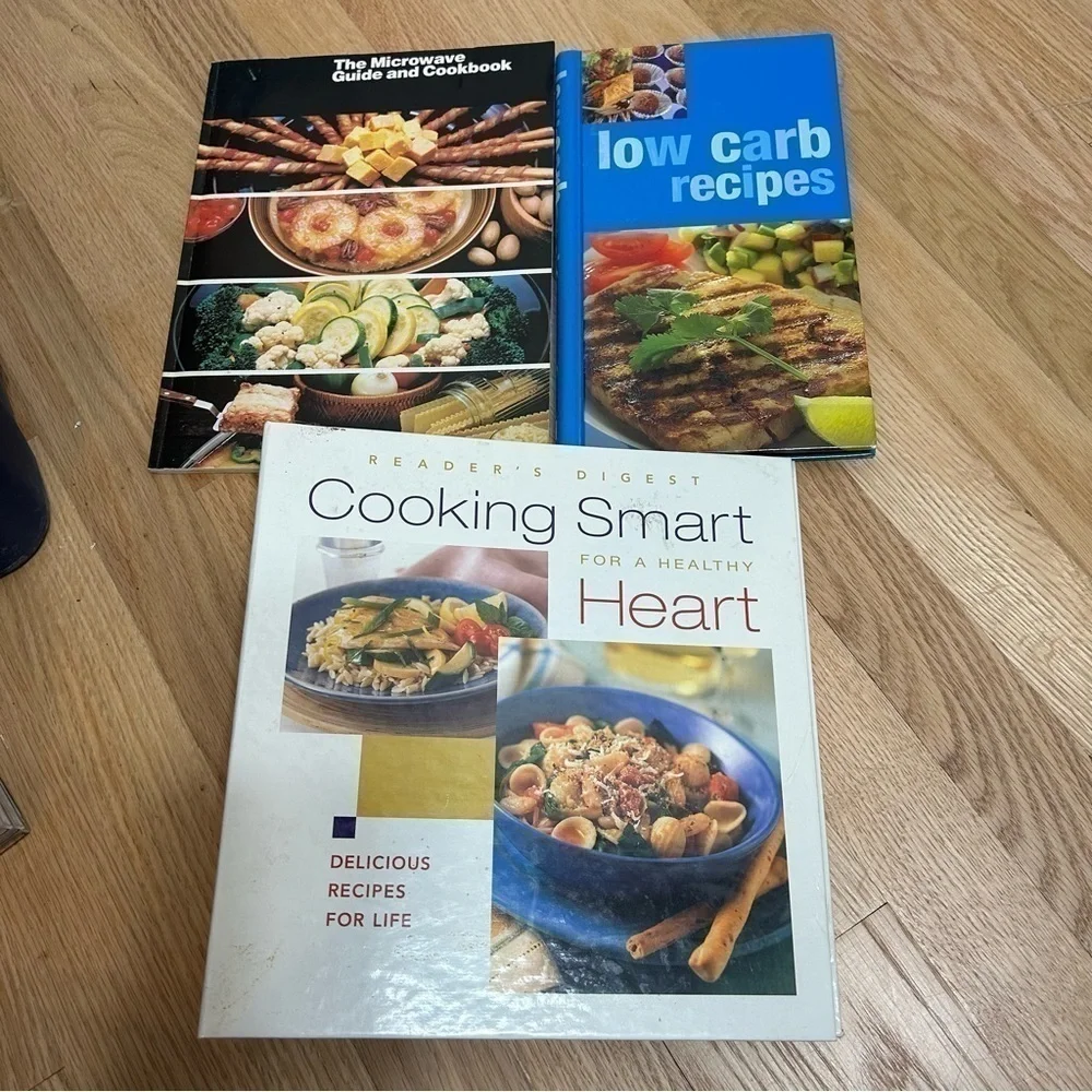 Vintage Cook Book Bundle Low Carb The Microwave Guide and Cookbook Heart Healthy